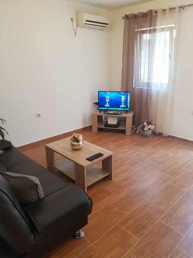 Apartment Aleksandar 科托尔 外观 照片